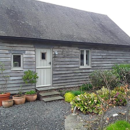 ラウンドウッド The Old Cowshedヴィラ エクステリア 写真